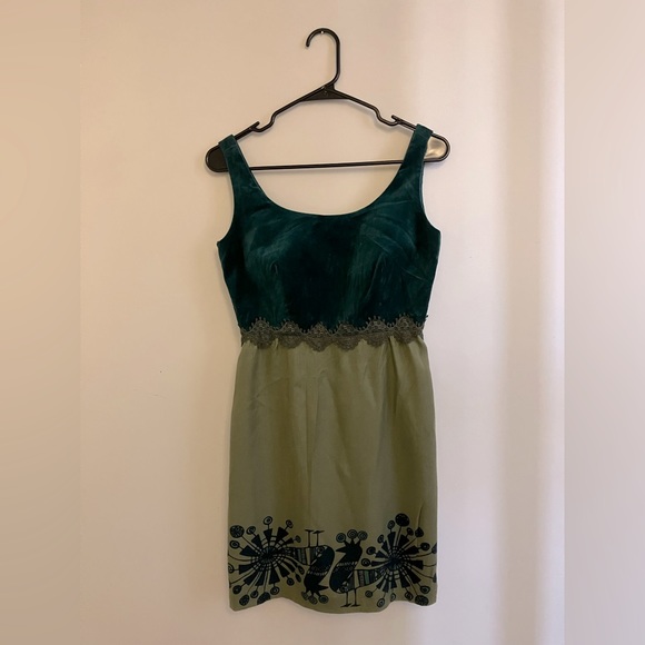 Anna Sui Dresses & Skirts - Anna Sui Green Velvet Dress